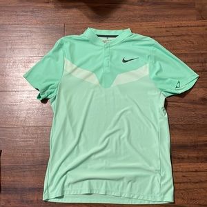 Nike Golf Polo new collar